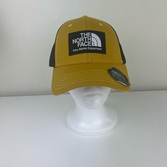 The North Face MUDDER TRUCKER - Picture 2 of 5